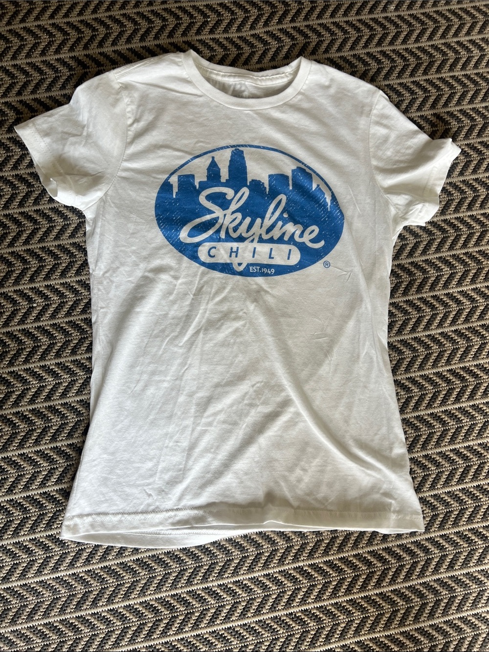Skyline chili t-shirt 🧡 🖤